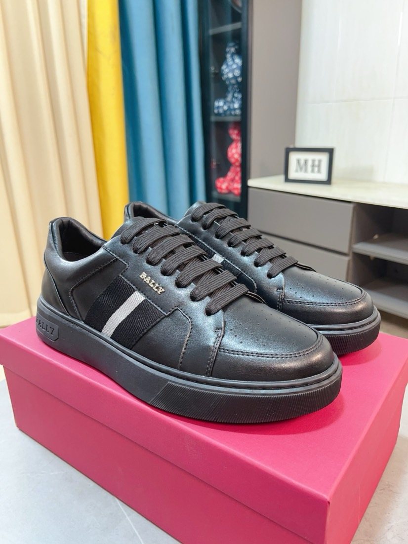 Bally Black Stripe Low-Top Sneakers